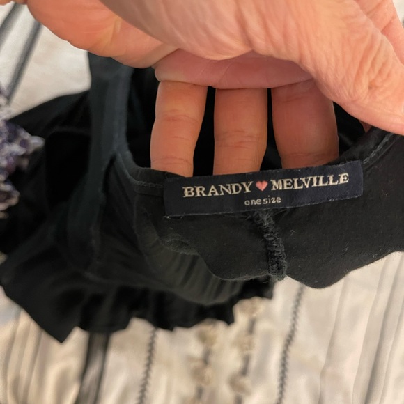 2 brandy Melville dresses - Picture 4 of 4
